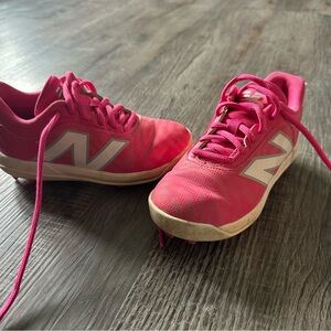 New Balance Pink Sneakers Versatile Athletic Design